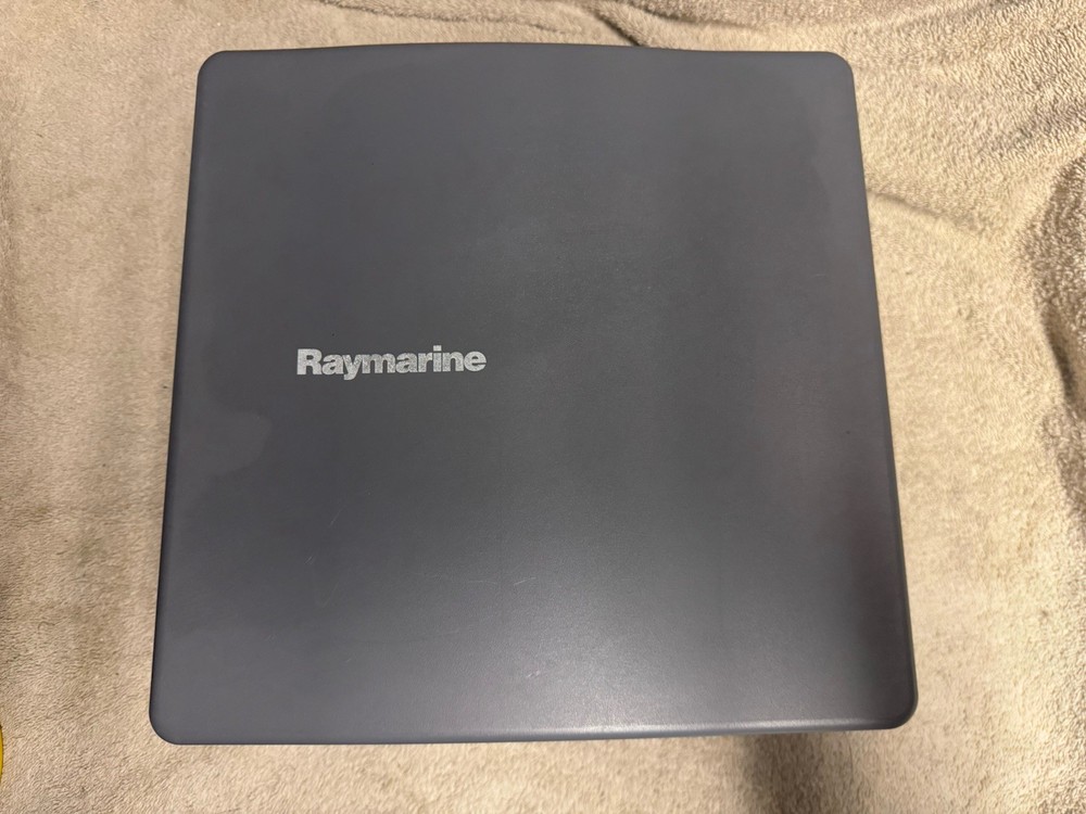 Raymarine L1260 Adaptive Digital Sonar Pathfinder Raychart Display E63040