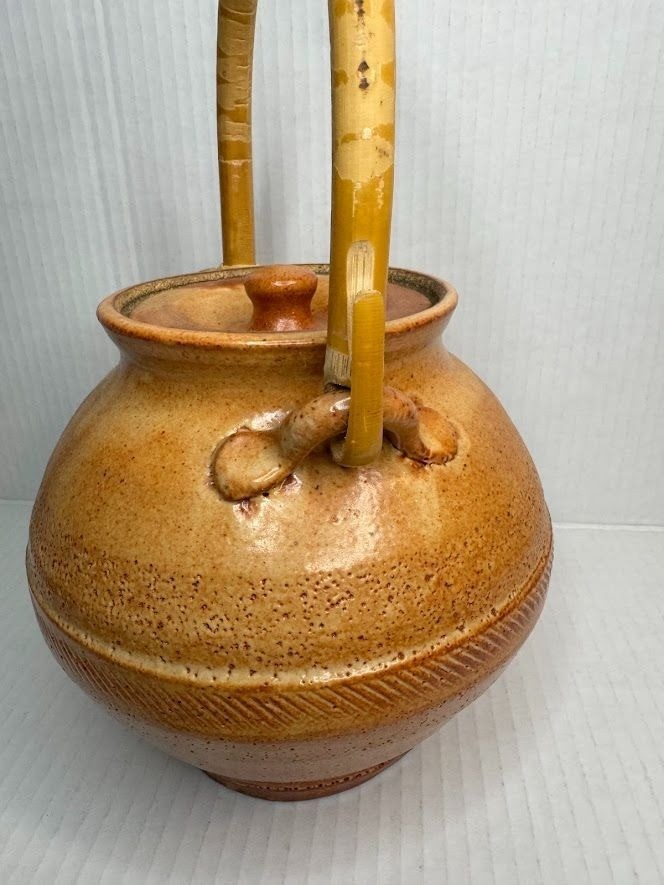 Stoneware Teapot with Bamboo Handle