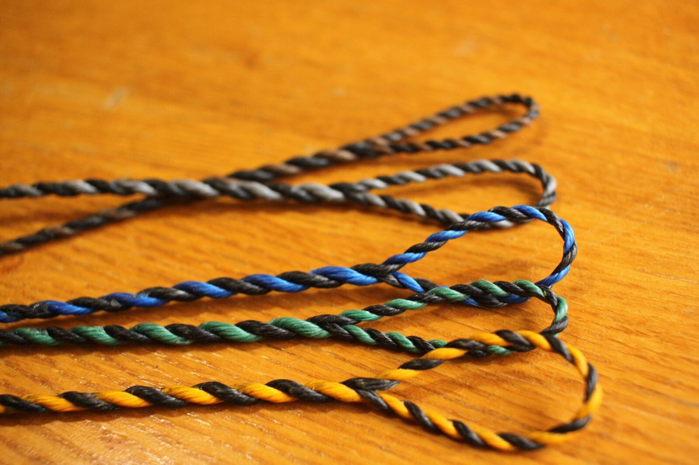 Flemish Twist Bow String - D97/"Fast Flight" - Black & Classic Colors