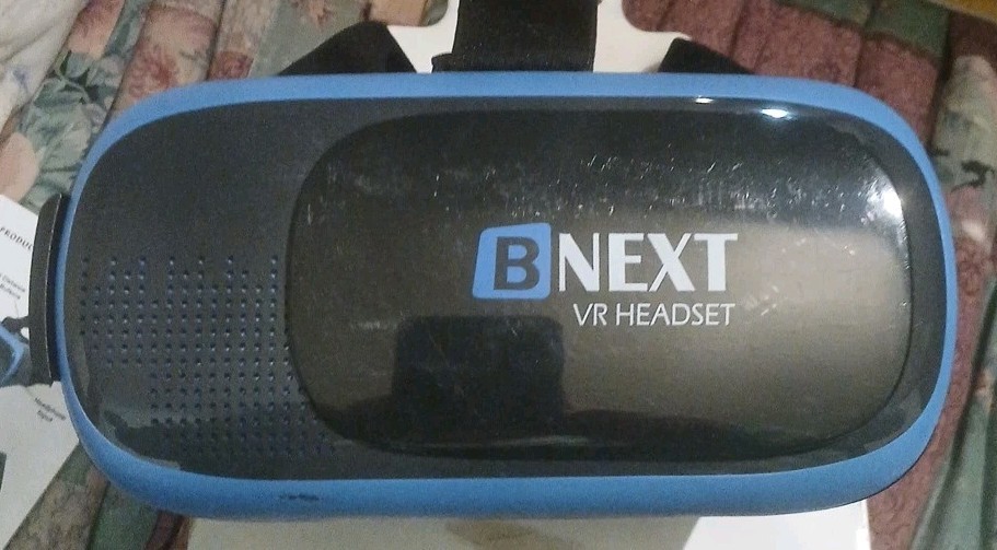 B NEXT VR Headset