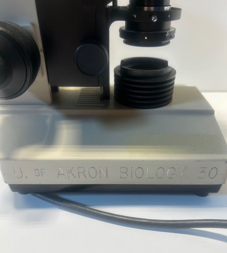 Olympus CH Binocular Laboratory Microscope 50, 60 Hz