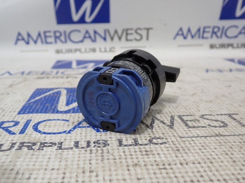 Kraus & Naimer C10 Rotary 3 Position Spring Return switch