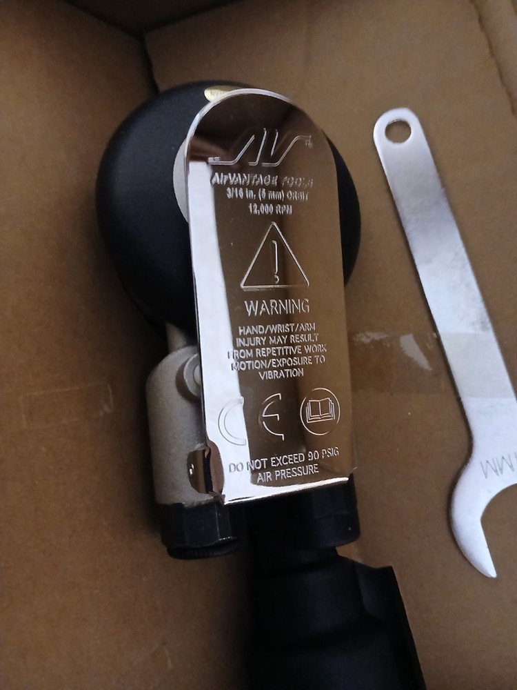 AirVANTAGE 6" Random Orbital Palm Sander