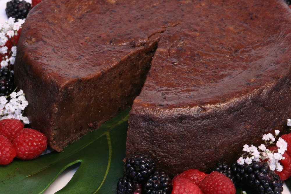 Jamaican Rum Cake, 8" (3 lbs)