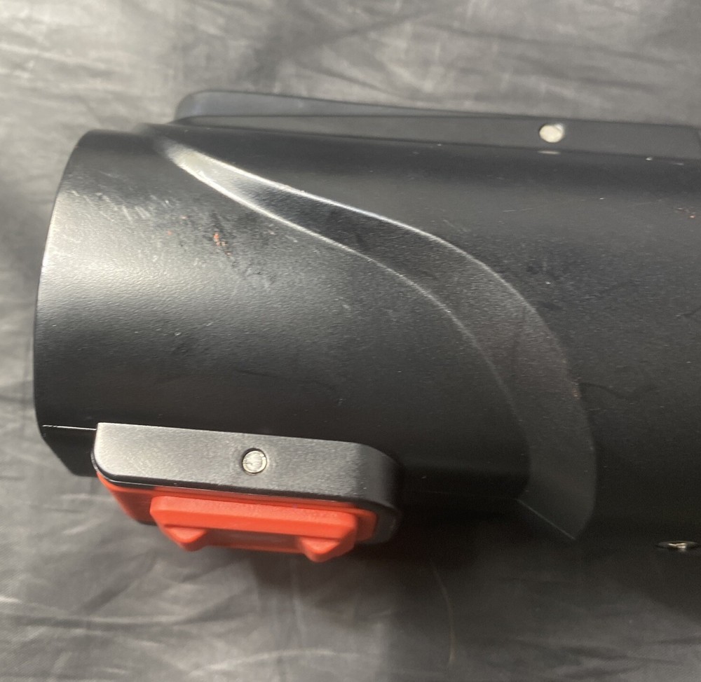 SEGUMA Tesla To J1772 adapter