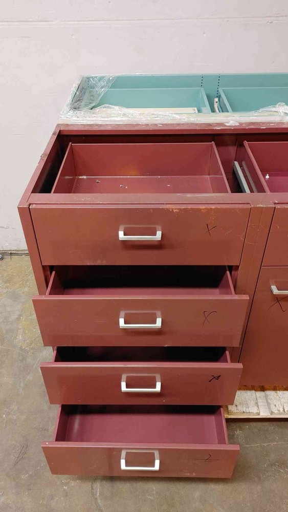 4' Hamilton Mixed Casework (109017)
