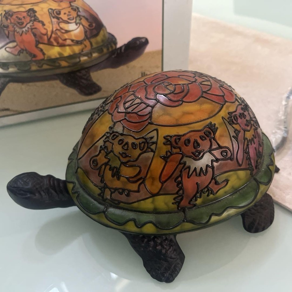GRATEFUL DEAD Bear Turtle Lamp 2005 With box