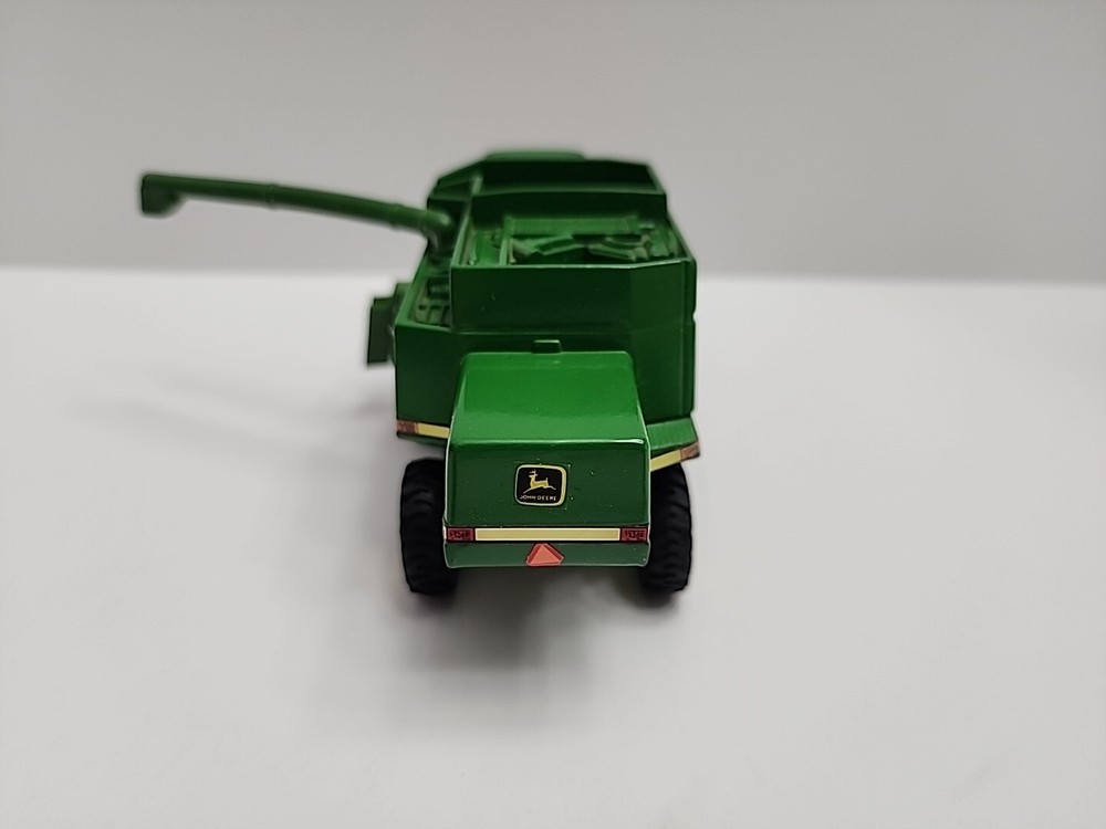 1999 Ertl John Deere Tractor Maximizer Combine 9610 Diecast Missing Front