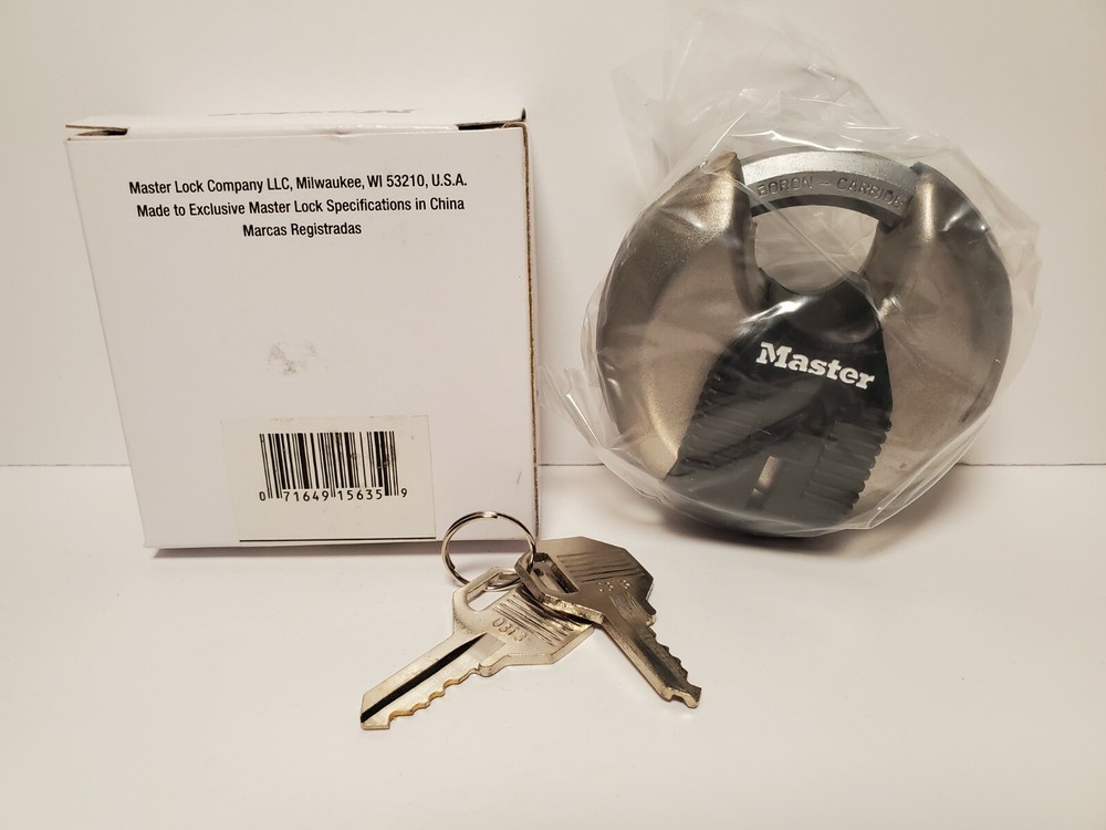Master Lock M40KA Keyed Padlock Master Magnum