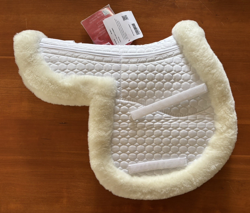 Mattes Correction Hunter Saddle Pad Sheepskin with Shims - 17" WHITE
