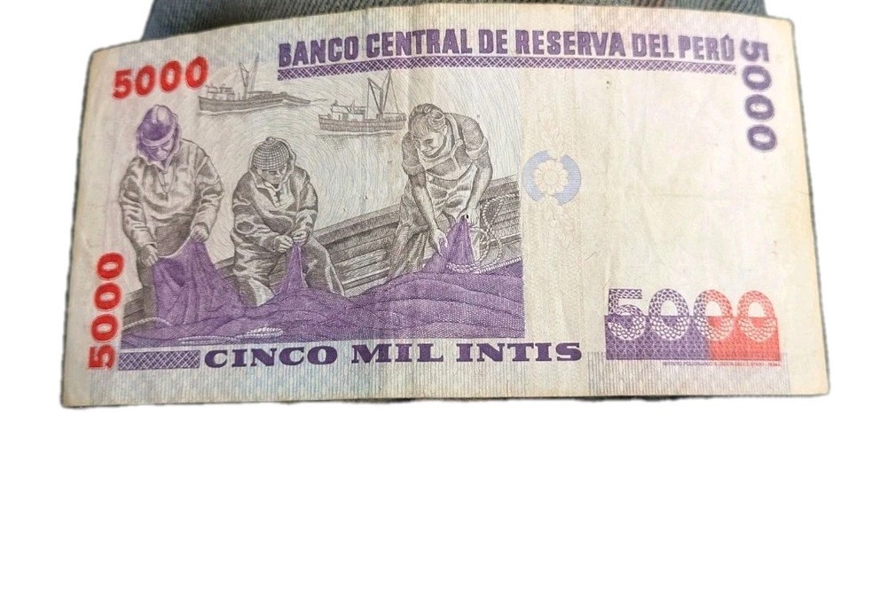 1988 Peru 5000 Intis Circulated
