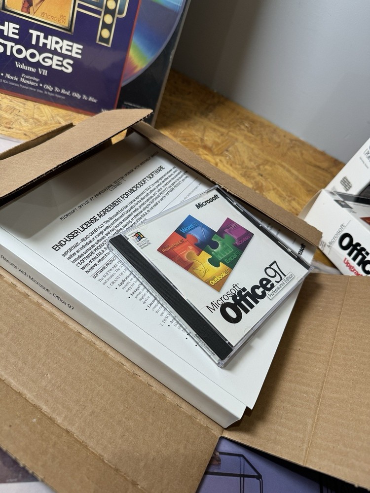 Vintage Computer Software Lot Msdos 6, Windows Xp, Office 97