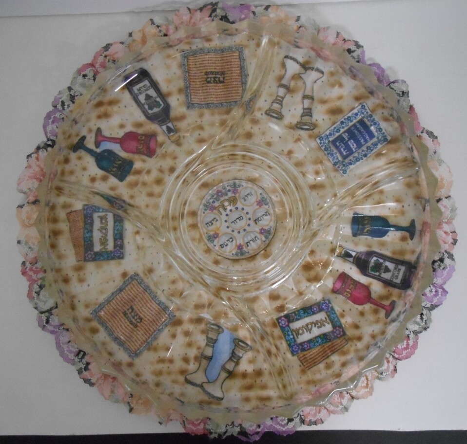 One Only~13" rd Clear Glass Divided Serving Plate Decoupaged w/Passover Theme