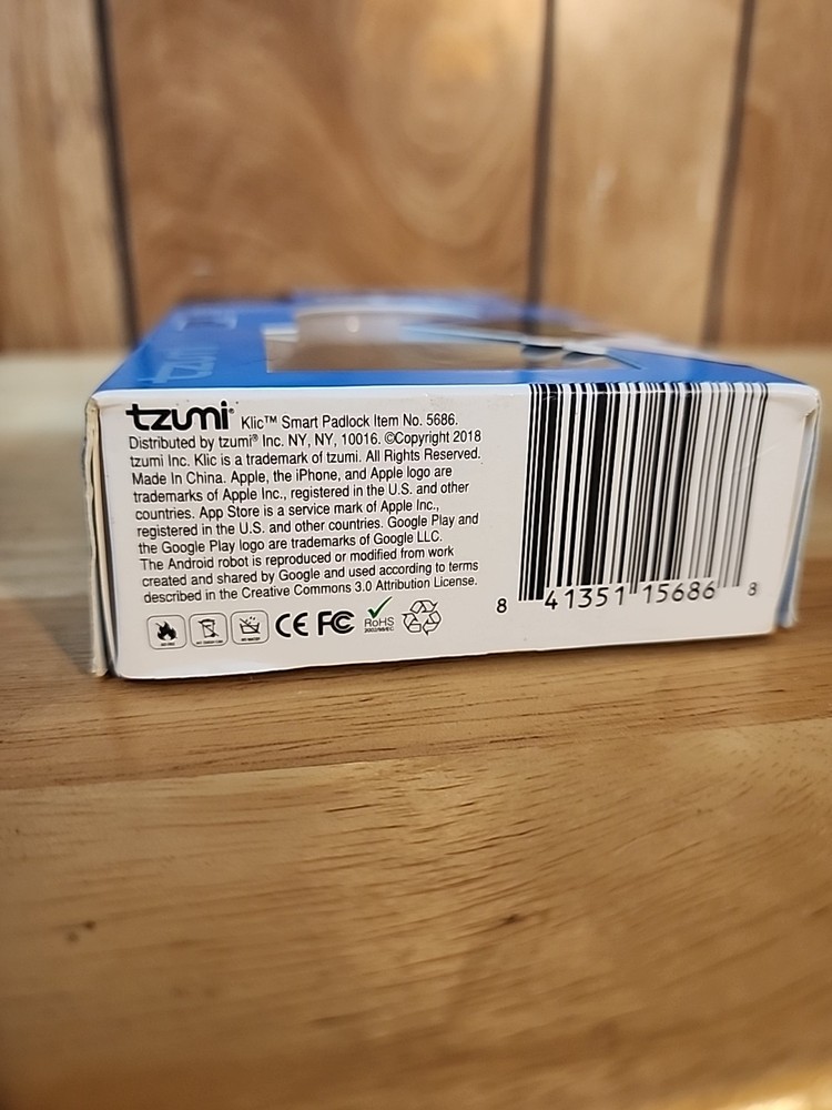 KLIC Padlock Bluetooth Keyless USB Apple Android Rechargeable Lock