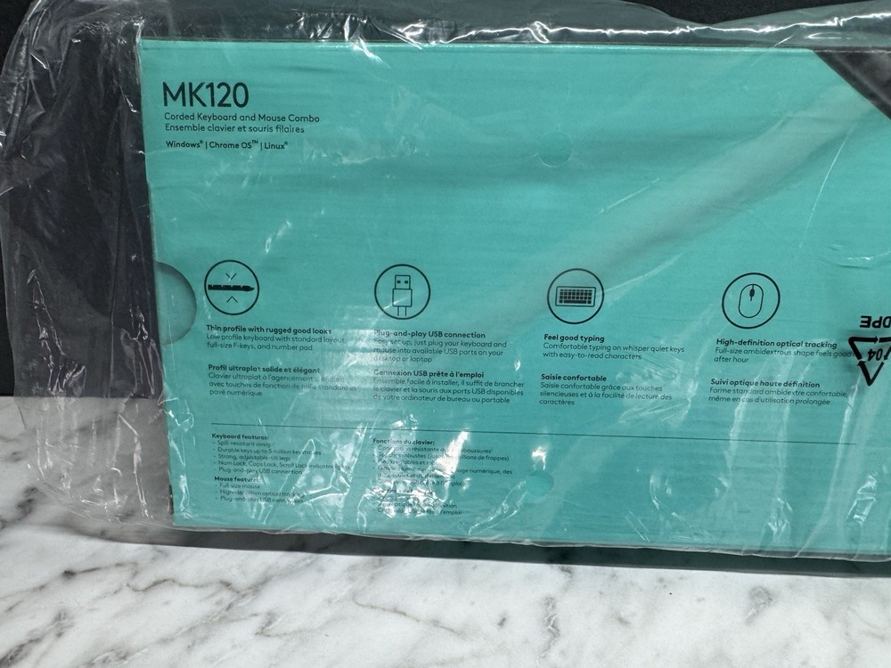 Logitech MK120 (920-002565) Wired Keyboard and Mouse Combo (New)
