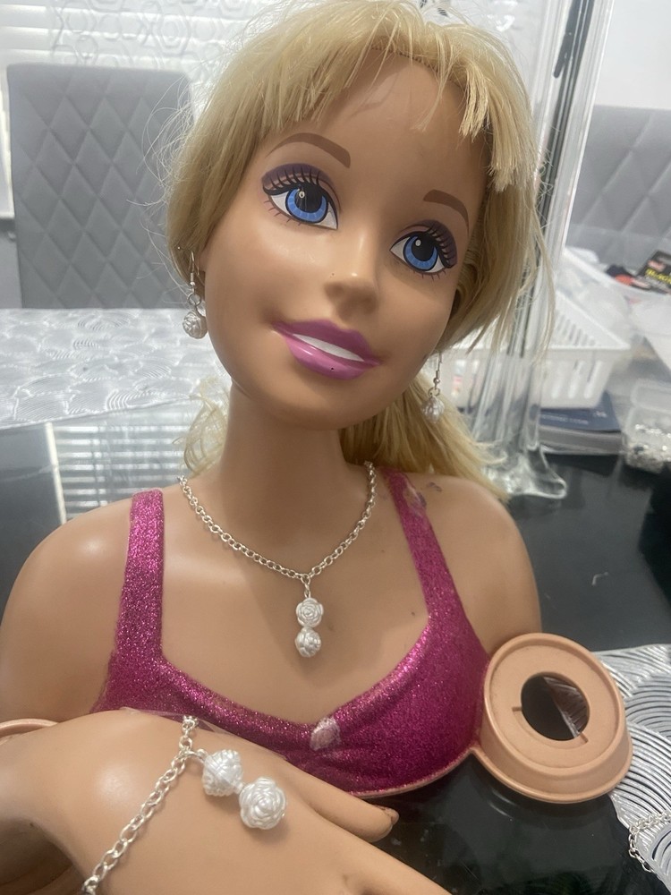 Necklace,bracelet,earrings