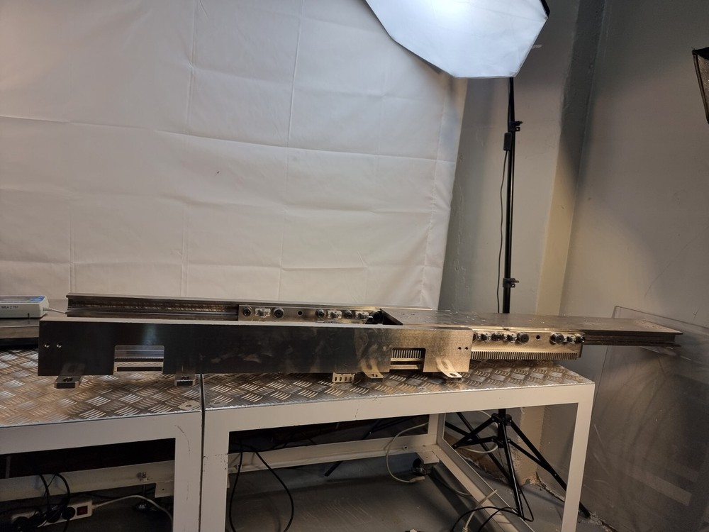 1-Axis Linear Motion Stage / Y Moving Table 950×260×110mm Precision Sliding Plat
