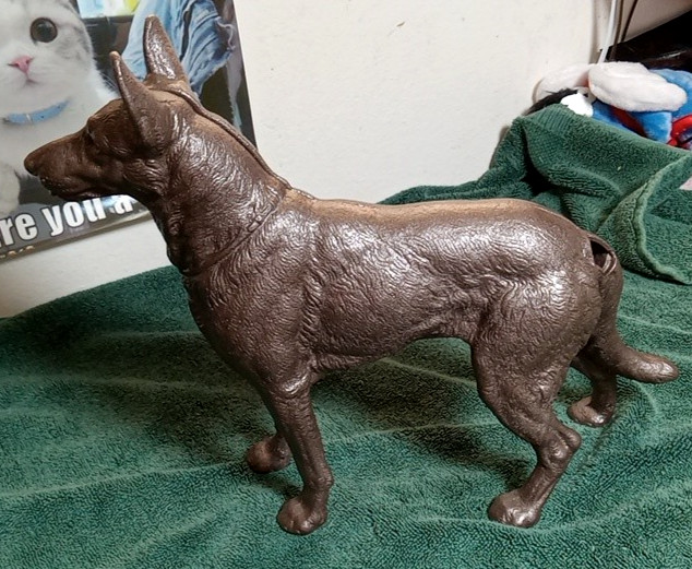 Antique German Shepherd Cast Iron Doorstop Heavy has issues Read Look!