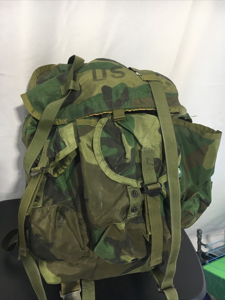 US MILITARY NYLON LC-2 COMBAT FIELD PACK WITH FRAME & STRAPS MEDIUM,