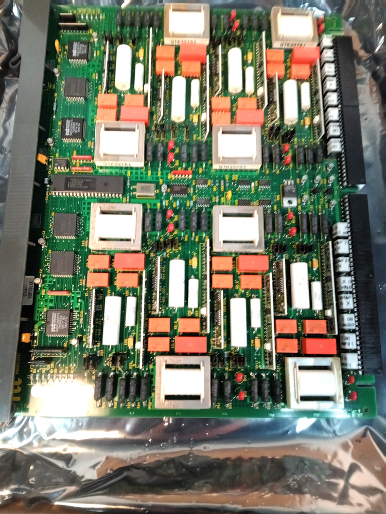 Nortel NT8D14BB Phone System Universal Trunk Card