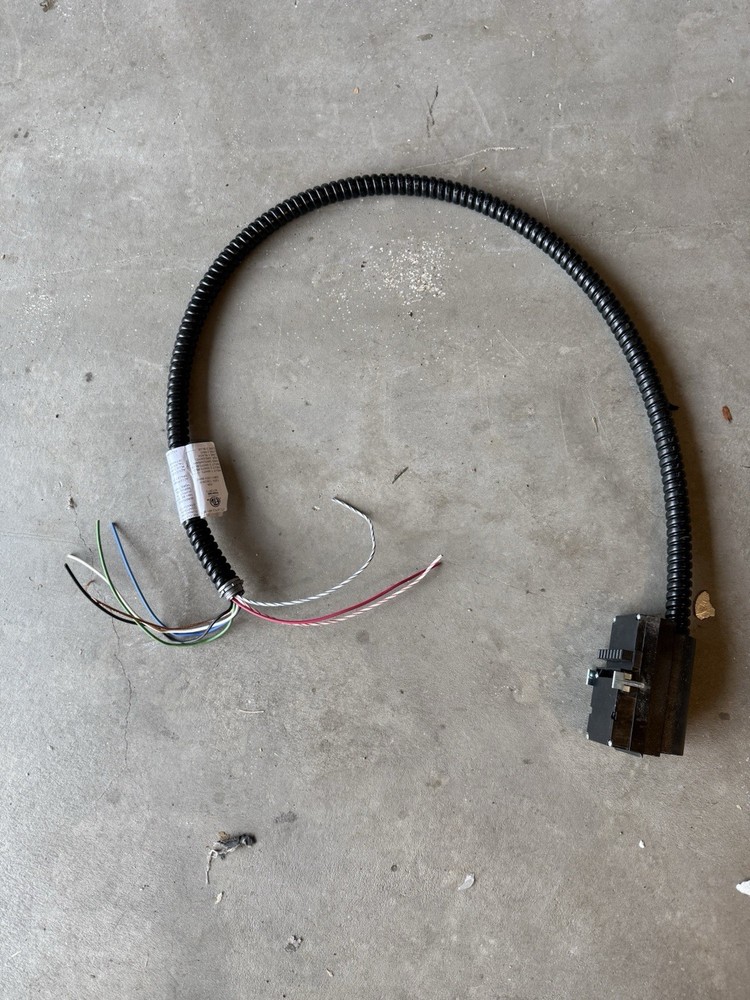 Haworth Base Feed Power Whip