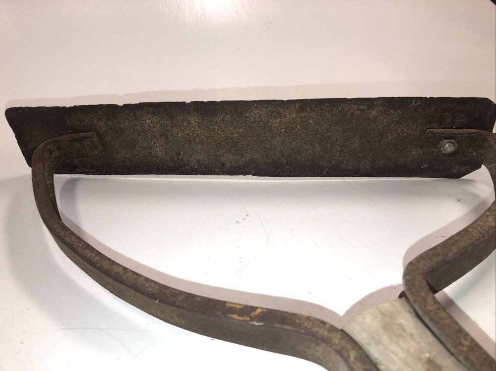 Vintage Weed Grass Trimmer Sling Blade Wood Handle Rustic Sickle Wacker Prop