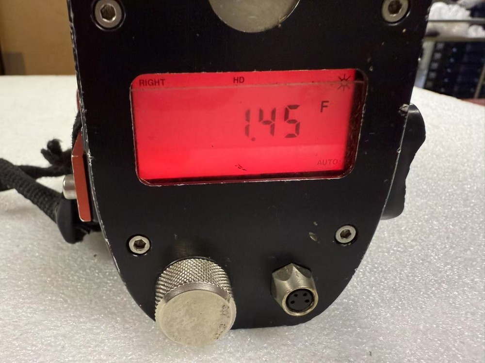 Laser Technology (Laser Tech) Impulse Range Finder - Tested turned on