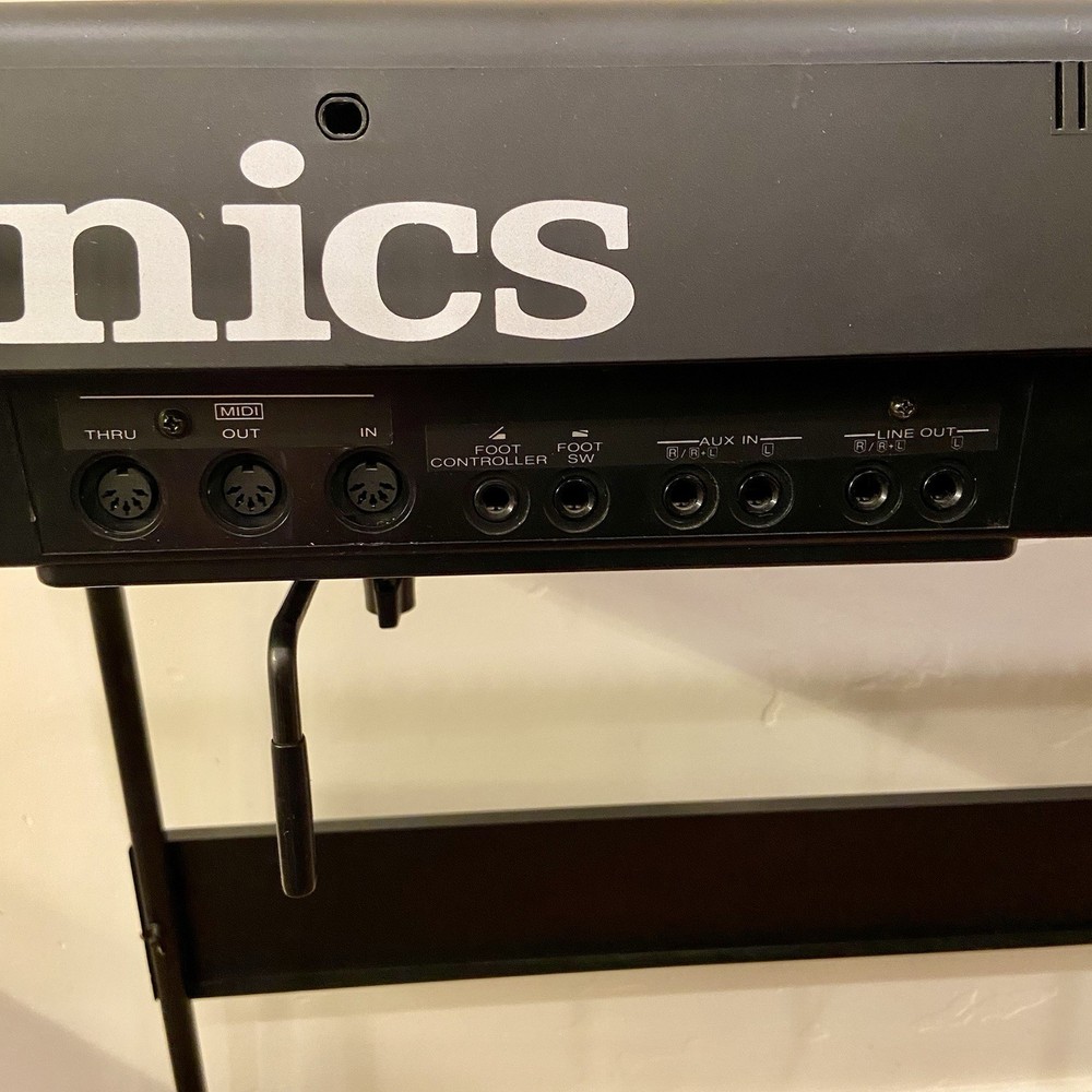Technics KN800 Digital Keyboard - Tested - Works In Great Condition