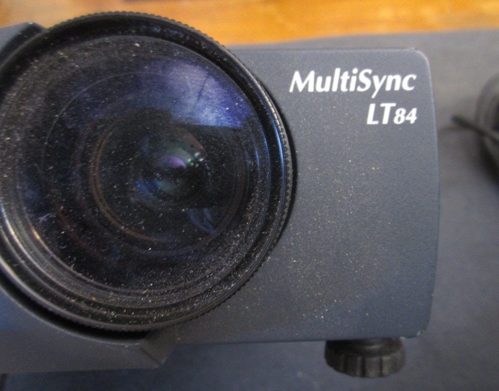 NEC Projector LT84/140 DLP MultiSync - Working