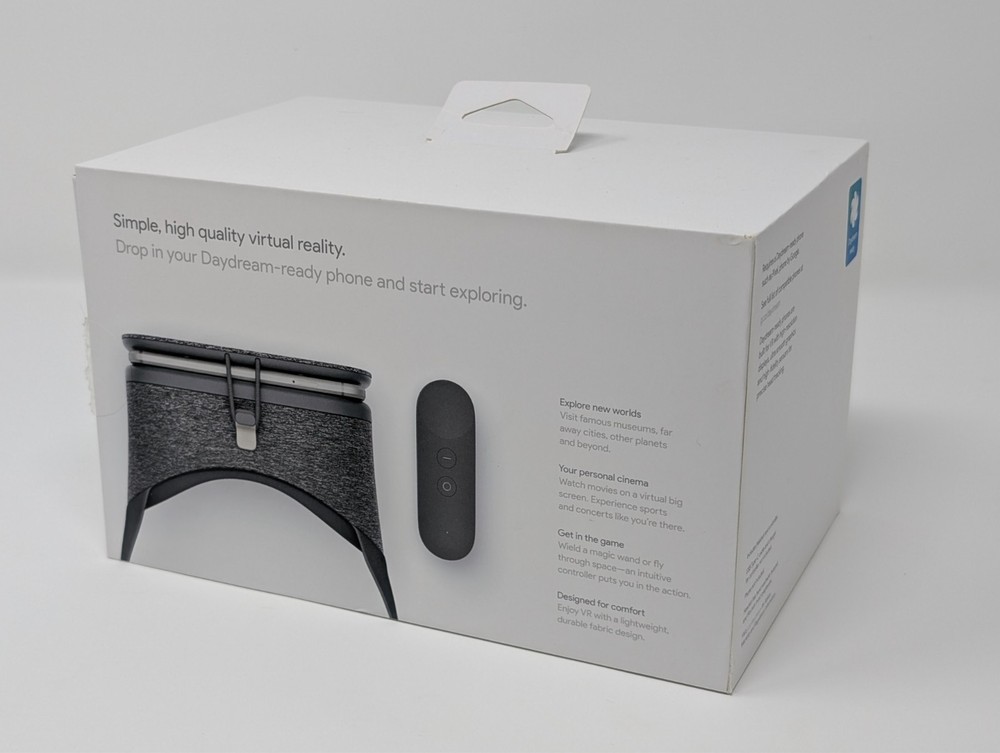 Google Daydream View D9SCA VR Headset with Remote Slate Gray