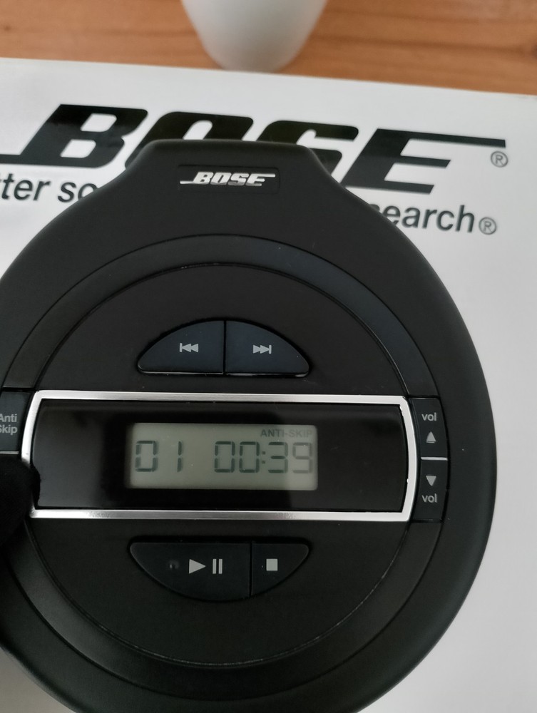 Bose PM-1 Portable CD Player Personal Discman Anti-Skip. Tested Working