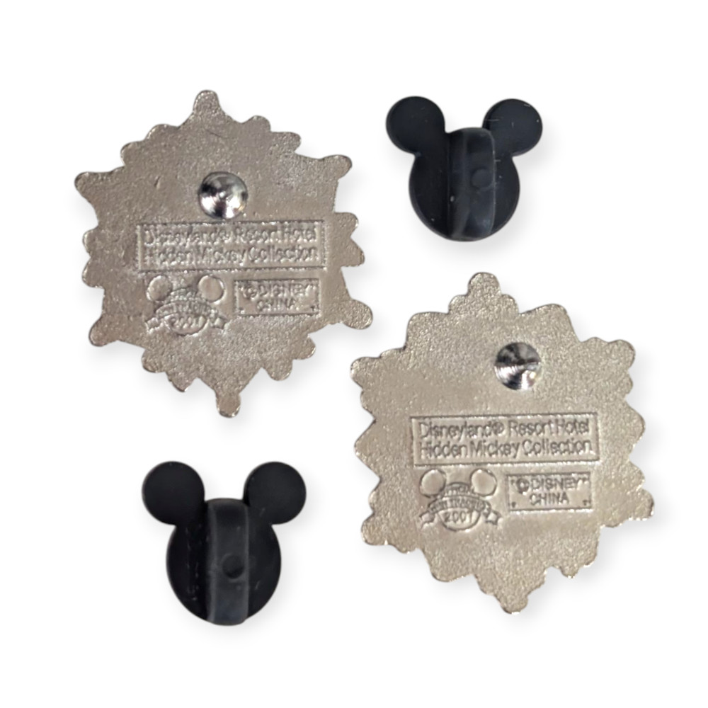 Mickey Mouse and Minnie Mouse Disney Pins: Snowflake