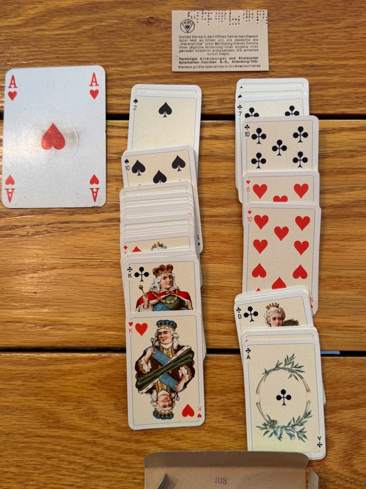 WWII GERMAN ORIGINAL PLAYING CARDS