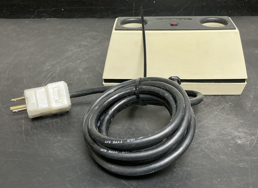 Welch Allyn 71110 Charger