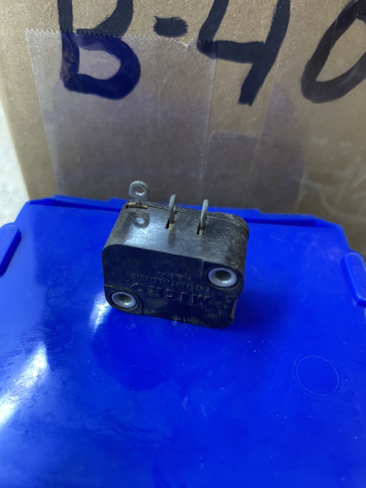Micro Switch Brand V4-14 Rotary Switch 5 Amp 250 VAC