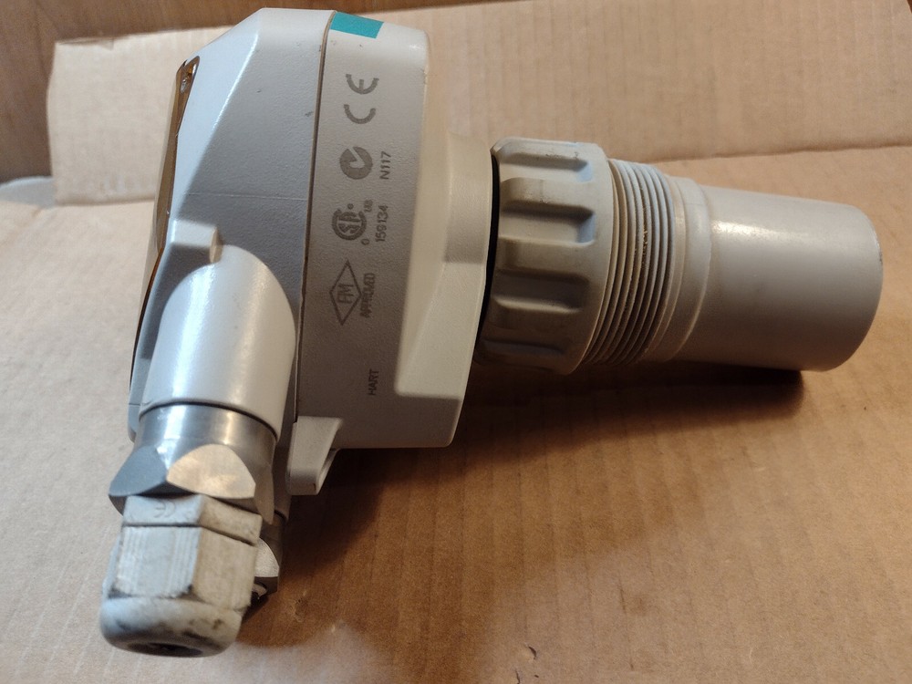Siemens Sitrans Probe LU Ultrasonic Level Transmitter 7ML5221-2DA11
