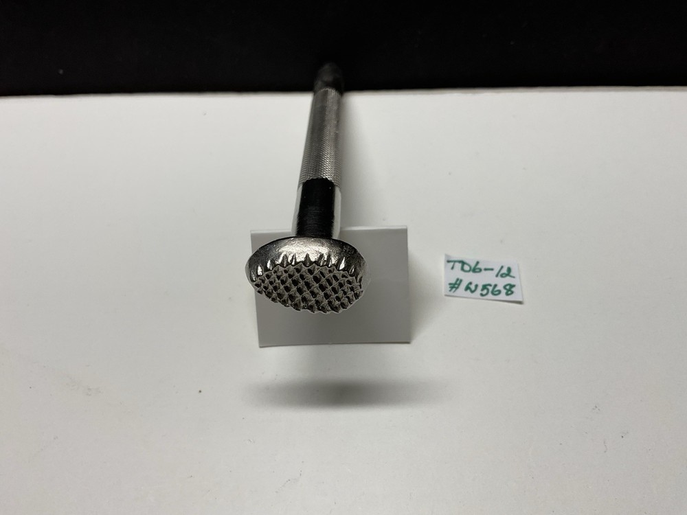 CRAFTOOL #W568 Pine Cone, Leather Stamping Tool (TD6-12)