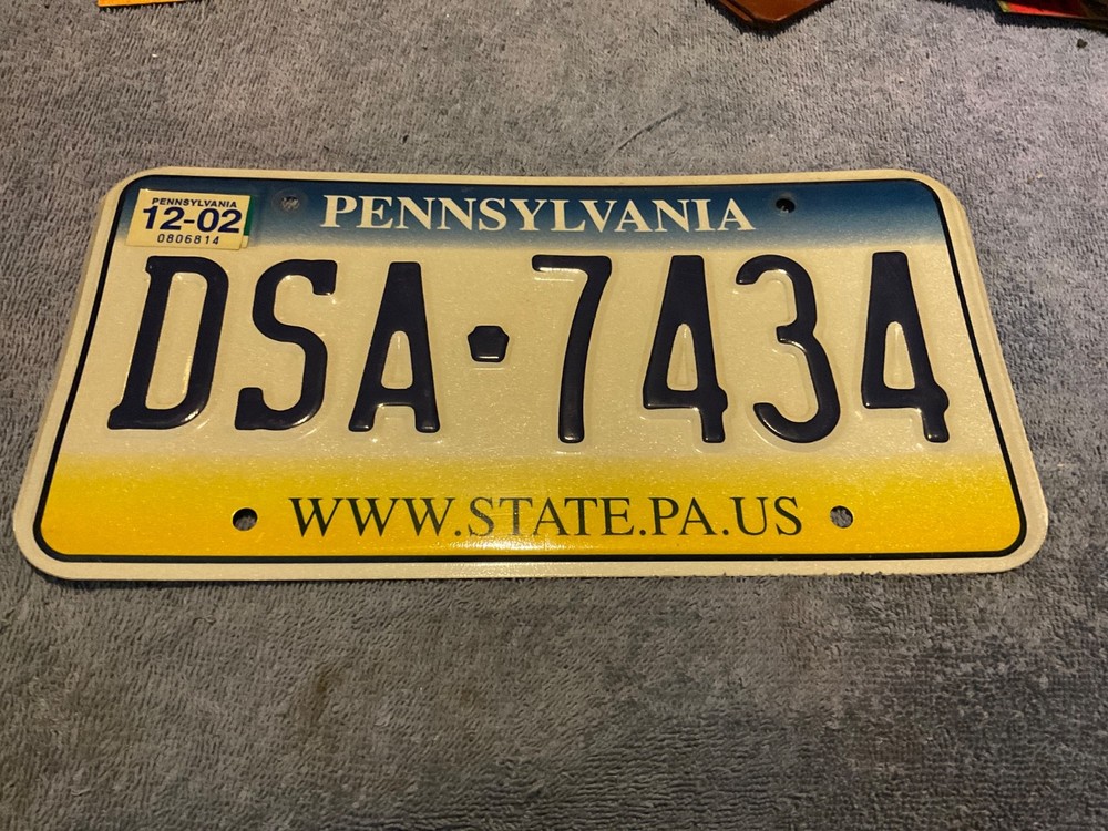 Pennsylvania License Plate 2002 DSA-7434