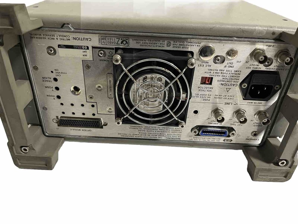 HP HEWLETT PACKARD 8560 SPECTRUM ANALYZER