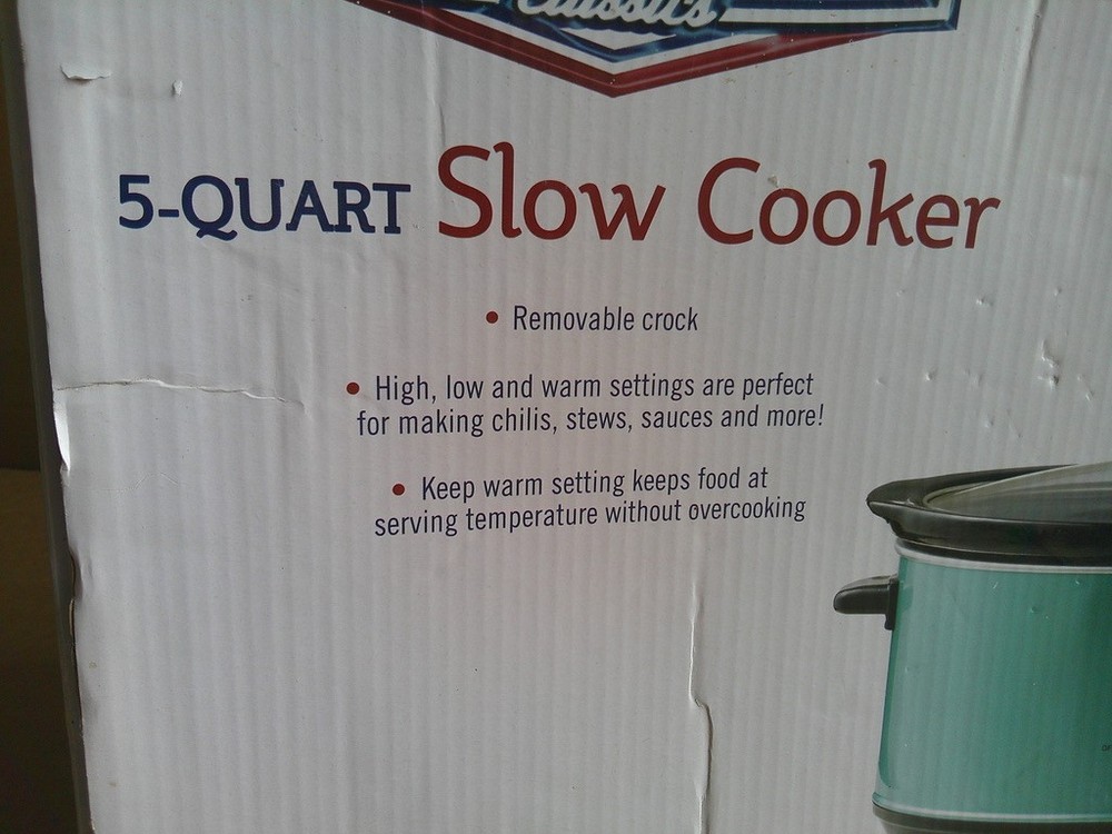 Americana Classics 5-Quart Slow Cooker NEW....Open Box