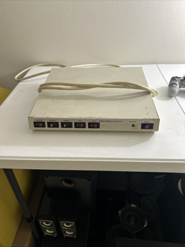 Tripp Lite Isobar Command Console CCI 6-12 Transient Voltage Surge Supressor