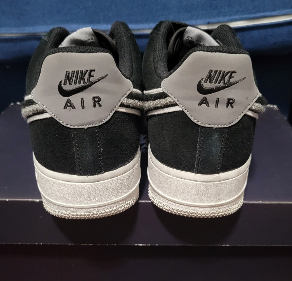 Nike Air Force 1 '07 Men's Size 8 Bundle