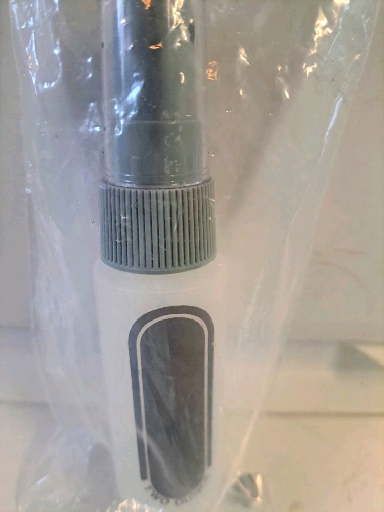 Portables Spray Bottle 5 1/2" Tall Plastic