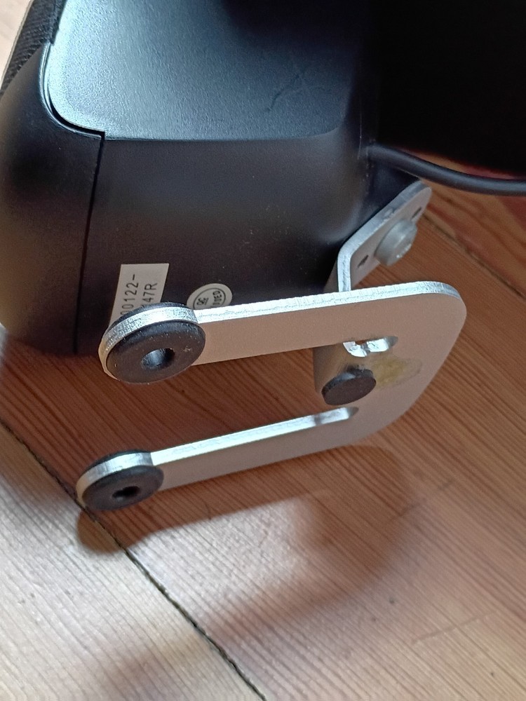 Logitech Z-340 Computer Subwoofer And Speaker System With 1.3 Megapixel Camera