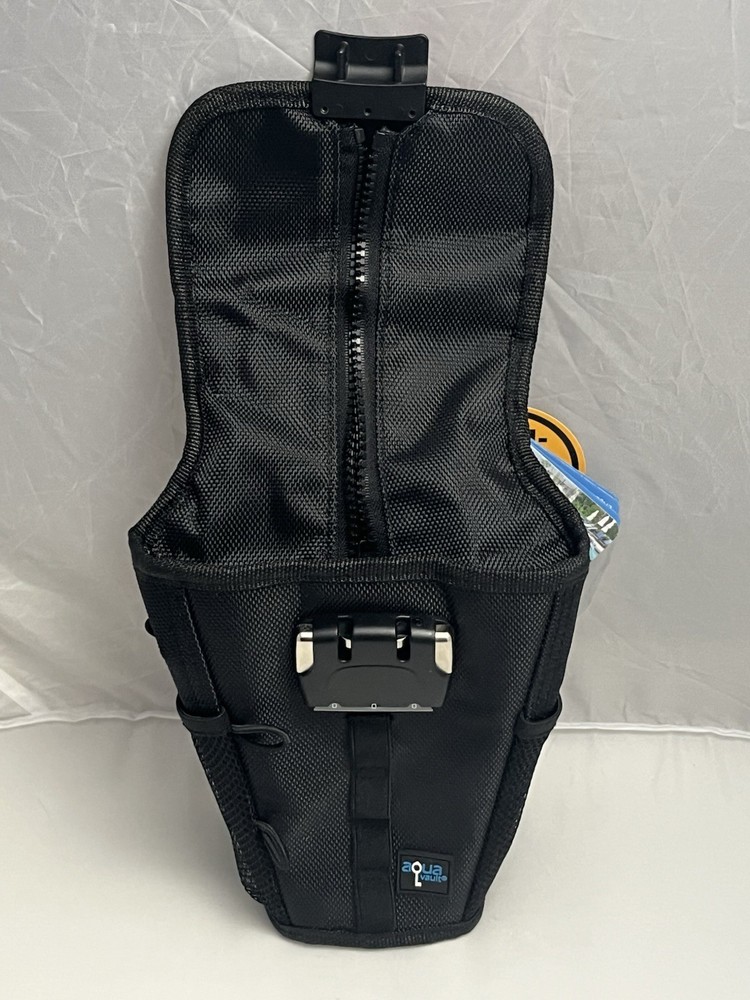 Flex Safe Aqua Vault