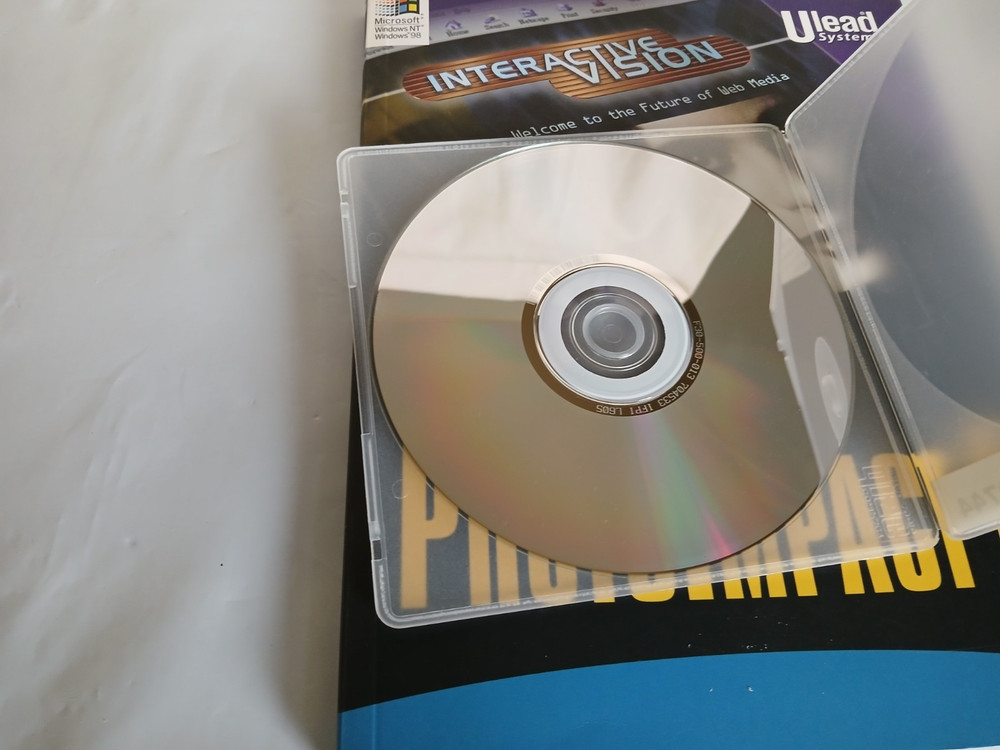 ULEAD PHOTOIMPACT 5User Guide and CD 1999for Microsoft win NT/win98