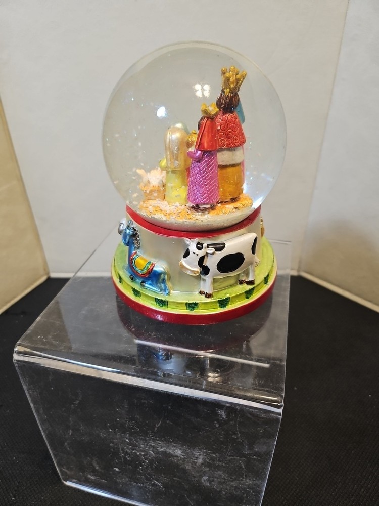 raz imports snow globe