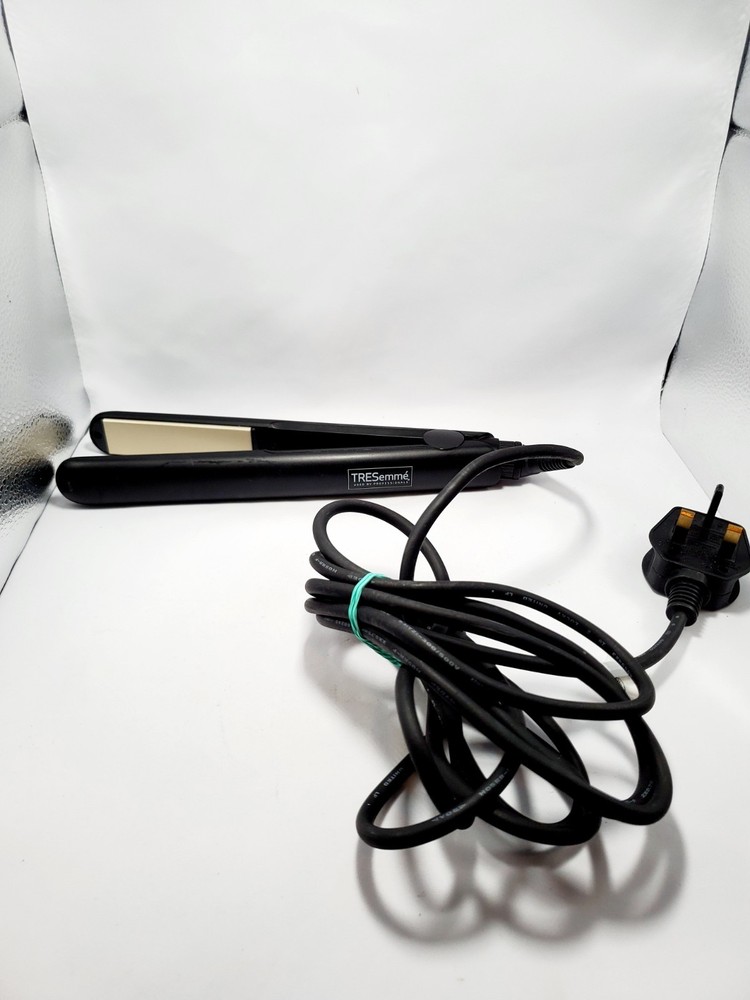 TRESEmme Thermal Flat Iron 1" Ceramic