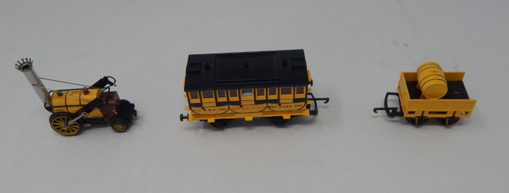 Tri-ang Stephenson's Rocket 5 Pieces