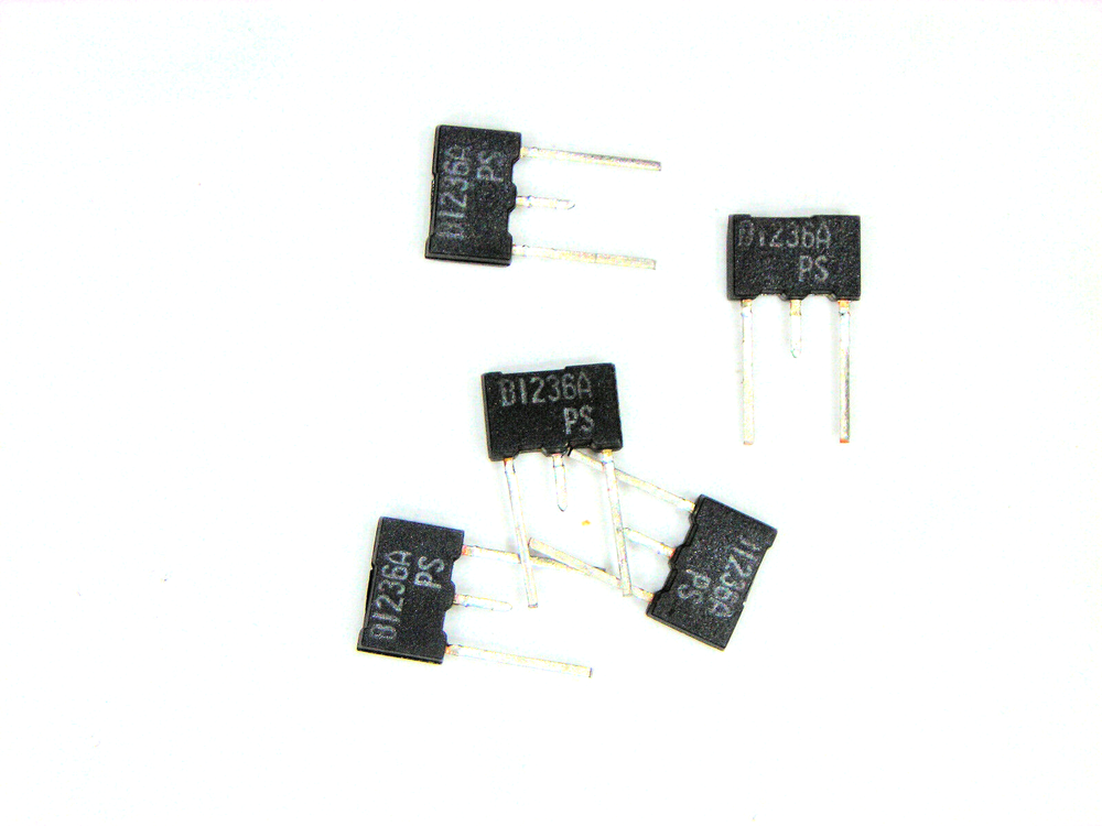 2SB1236 "Original" ROHM Transistor 2 pcs